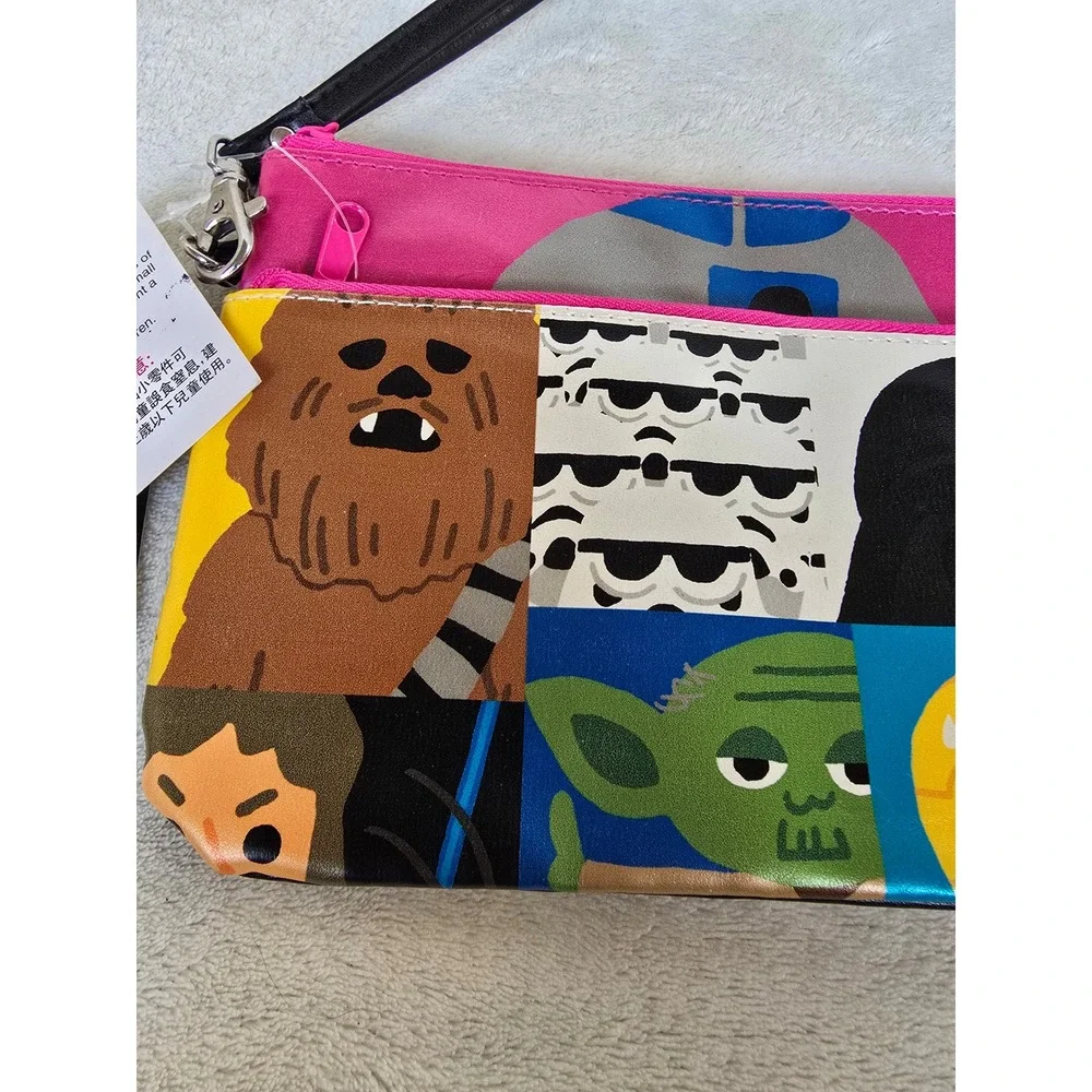 Disney Hong Kong Disneyland Star Wars Character Wristlet Pouch Bag New With Tags